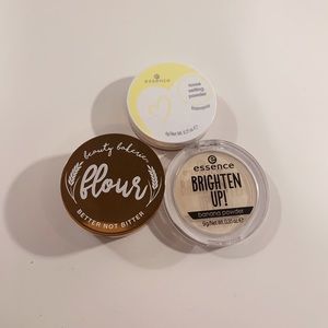Banana Powder Bundle! Beauty Bakerie and Essence